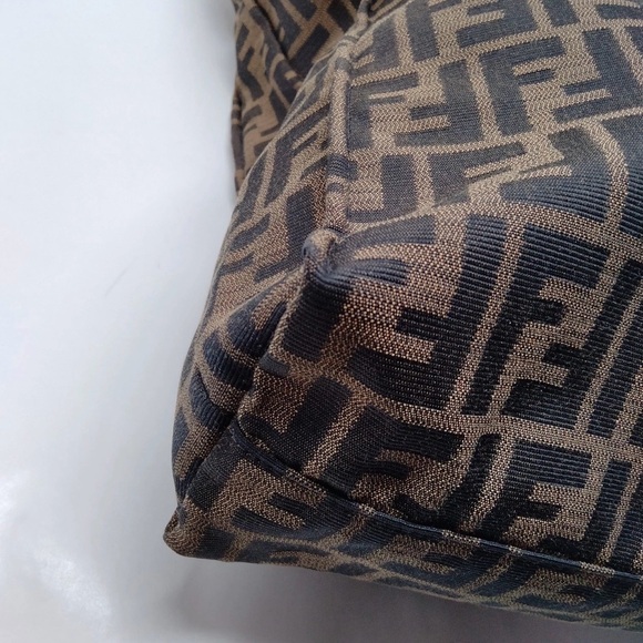 FENDI Selleria Tote bag - Picture 8 of 12